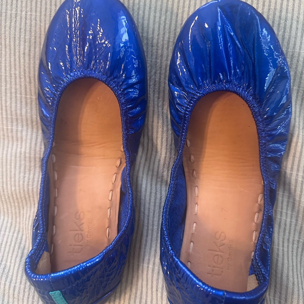 Tieks Shiny Blue Leather Flats